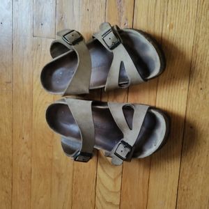 Size 36 tan Birkenstock sandals